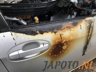 Toyota Yaris Yaris III (P13), Hatchback, 2010 / 2020 1.5 16V Dual VVT-iE picture 16