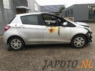 Toyota Yaris Yaris III (P13), Hatchback, 2010 / 2020 1.5 16V Dual VVT-iE picture 4