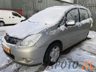 Auto da rottamare Toyota Corolla-verso Corolla Verso (E12), MPV, 2001 / 2004 1.6 16V VVT-i 2002/10