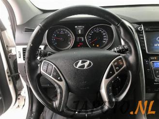 Hyundai I-30 i30 Wagon (GDHF5), Combi, 2012 1.6 GDI Blue 16V picture 15