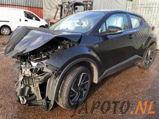 demontáž osobní automobily Toyota C-HR C-HR (X1,X5), SUV, 2016 1.8 16V Hybrid 2022/5
