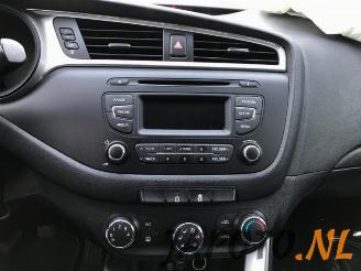 Kia Cee d Cee'd Sportswagon (JDC5), Combi, 2012 / 2018 1.6 CRDi 16V VGT picture 11