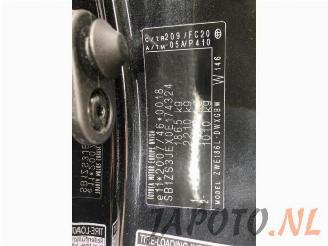 Toyota Auris Auris Touring Sports (E18), Combi, 2013 / 2018 1.8 16V Hybrid picture 16