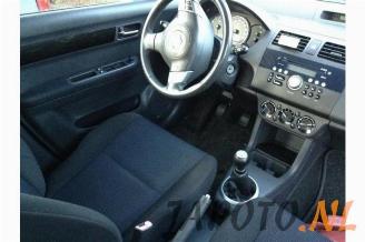 Suzuki Swift Swift (ZA/ZC/ZD1/2/3/9), Hatchback, 2005 / 2011 1.3 VVT 16V picture 8