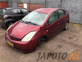 Salvage car Toyota Prius Prius (NHW20), Liftback, 2003 / 2009 1.5 16V 2005/11