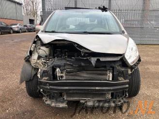 Kia Venga Venga, MPV, 2010 / 2019 1.4 CVVT 16V picture 2