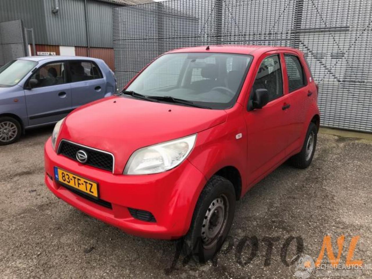 Daihatsu Terios Terios (J2), Terreinwagen, 2005 1.5 16V DVVT 4x2 Euro 4