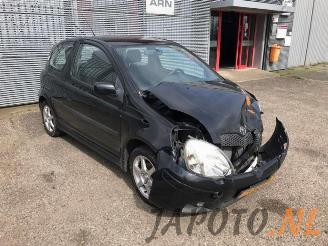 Toyota Yaris Yaris (P1), Hatchback, 1999 / 2005 1.5 TS 16V VVT-i picture 2