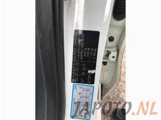 Kia Rio Rio III (UB), Hatchback, 2011 / 2017 1.2 CVVT 16V picture 11