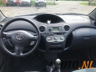 Toyota Yaris Yaris (P1), Hatchback, 1999 / 2005 1.3 16V VVT-i picture 7