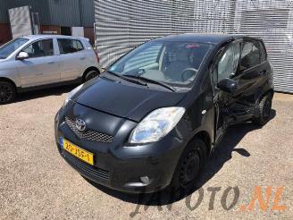 demontáž osobní automobily Toyota Yaris Yaris II (P9), Hatchback, 2005 / 2014 1.33 16V Dual VVT-I 2009/9