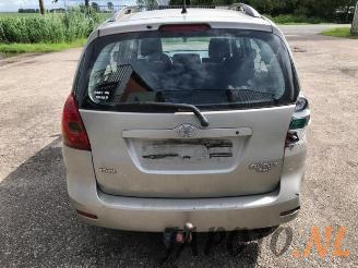 Toyota Corolla-verso Corolla Verso (E12), MPV, 2001 / 2004 1.6 16V VVT-i picture 6