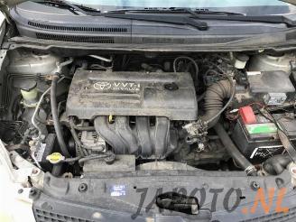 Toyota Corolla-verso Corolla Verso (E12), MPV, 2001 / 2004 1.6 16V VVT-i picture 10