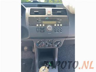 Suzuki Swift Swift (ZA/ZC/ZD1/2/3/9), Hatchback, 2005 / 2011 1.3 VVT 16V picture 12