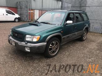 Vrakbiler auto Subaru Forester Forester (SF), SUV, 1997 / 2002 2.0 16V S-Turbo 2000/1