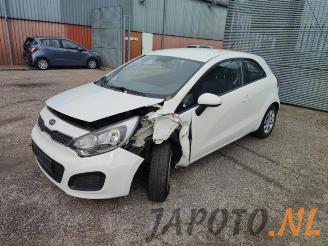demontáž osobní automobily Kia Rio Rio III (UB), Hatchback, 2011 / 2017 1.2 CVVT 16V 2012/6