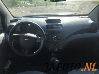 Chevrolet Spark Spark (M300), Hatchback, 2010 1.0 16V Bifuel picture 8