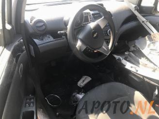 Chevrolet Spark Spark (M300), Hatchback, 2010 1.0 16V Bifuel picture 10