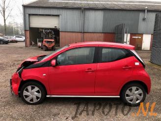 Toyota Aygo Aygo (B40), Hatchback, 2014 1.0 12V VVT-i picture 2