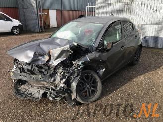Salvage car Mazda 2 2 (DJ/DL), Hatchback, 2014 1.5 SkyActiv-G 75 2019/7