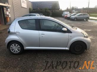 Toyota Aygo Aygo (B10), Hatchback, 2005 / 2014 1.0 12V VVT-i picture 6