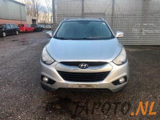 Hyundai Ix35 iX35 (LM), SUV, 2009 / 2015 2.0 16V picture 8