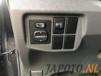 Toyota Prius Prius (ZVW3), Hatchback, 2009 / 2016 1.8 16V picture 13