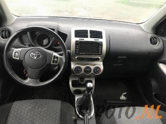 Toyota Urban Cruiser Urban Cruiser, SUV, 2009 / 2016 1.4 D-4D AWD picture 9