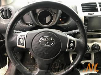 Toyota Urban Cruiser Urban Cruiser, SUV, 2009 / 2016 1.4 D-4D AWD picture 12