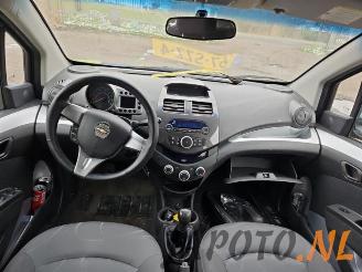 Chevrolet Spark Spark (M300), Hatchback, 2010 1.2 16V picture 9