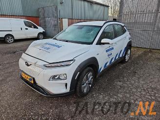 demontáž osobní automobily Hyundai Kona Kona (OS), SUV, 2017 / 2023 64 kWh 2020/12