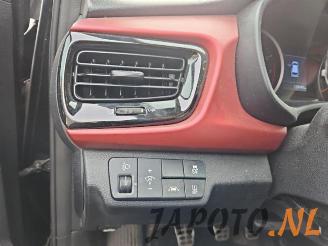 Kia Rio Rio IV (YB), Hatchback, 2017 1.0i T-GDi 120 12V picture 12