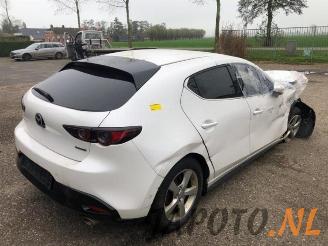 Mazda 3 3 Sport (BP), Hatchback, 2018 2.0 SkyActiv-X M Hybrid 16V picture 5