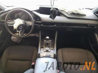 Mazda 3 3 Sport (BP), Hatchback, 2018 2.0 SkyActiv-X M Hybrid 16V picture 9