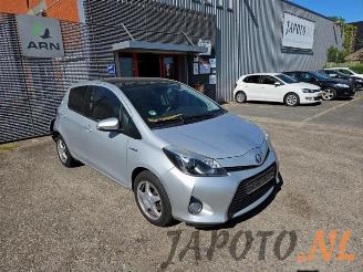 Toyota Yaris Yaris III (P13), Hatchback, 2010 / 2020 1.5 16V Hybrid picture 7