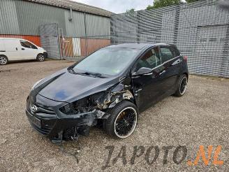 demontáž osobní automobily Hyundai I-30 i30 (GDHB5), Hatchback, 2011 1.6 GDI Blue 16V 2012/4