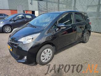 demontáž osobní automobily Toyota Verso S Verso S, MPV, 2010 / 2016 1.33 16V Dual VVT-I 2011/11