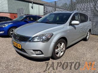 Sloopauto Kia Cee d Cee'd Sporty Wagon (EDF), Combi, 2007 / 2012 1.4 16V 2010/5