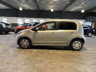 Volkswagen Up! 1.0 move up! BlueMotion picture 2