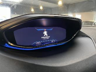 Peugeot 3008 1.2 PureTech GT Line 20.000 KM! picture 18