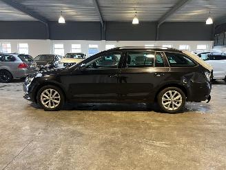 Skoda Octavia 1.0 TSI Greentech Sport Business picture 2