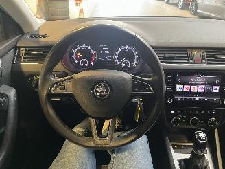 Skoda Octavia 1.0 TSI Greentech Sport Business picture 14