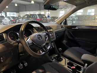 Volkswagen Tiguan 1.5 TSI Comfortline Business picture 19