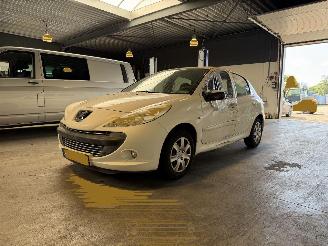škoda osobní automobily Peugeot 206+ 1.4 XS 2010/1