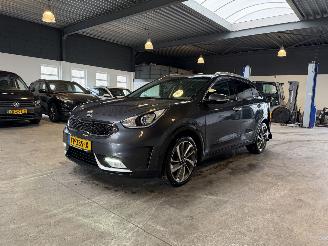 Voiture accidenté Kia Niro 1.6 GDi Hybrid Design Edition 2018/9