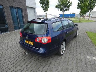 Volkswagen Passat VARIANT 1.6 FSI TRENDLINE picture 3