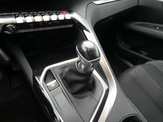 Peugeot 5008 1.2 PT BL. Executive 7 persoons picture 18