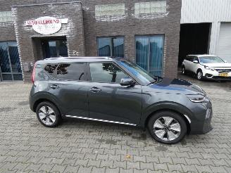 krockskadad bil auto Kia E-Soul DynamicPlusL. 64kWh Nieuwstaat!! 2021/1