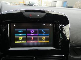 Renault Clio 0.9 TCe Limited picture 14