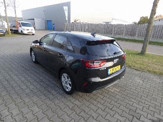 Kia Ceed 1.0 T-GDi DynamicL. picture 6